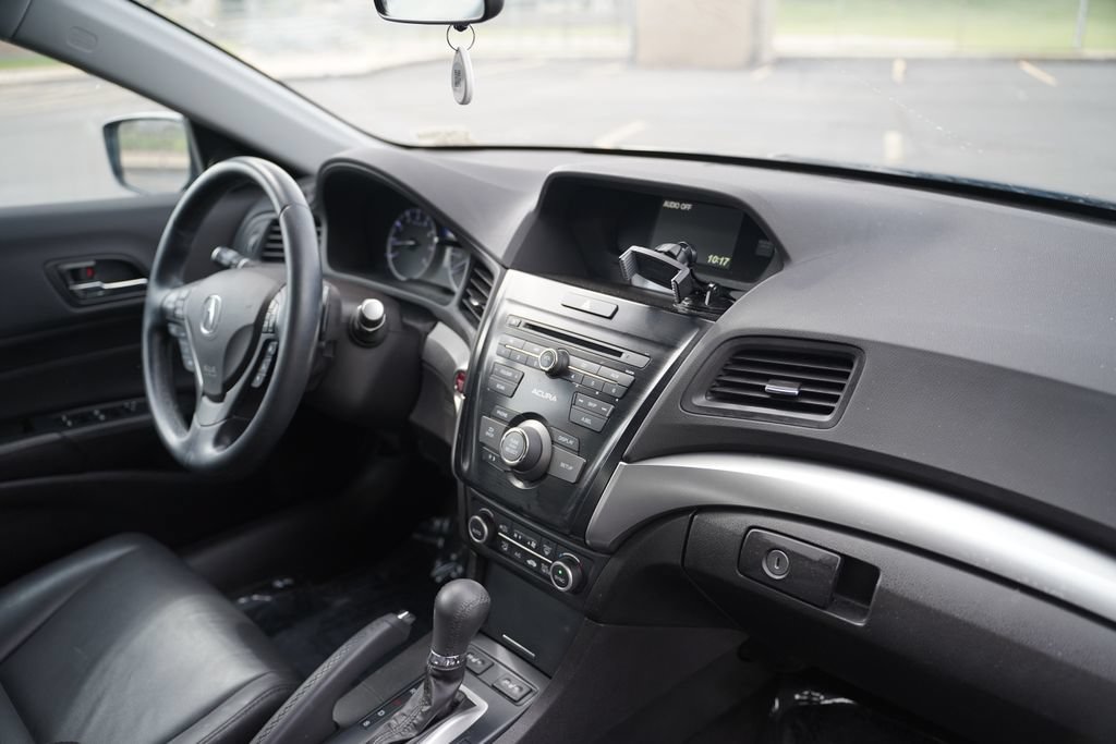 Used 2016 Acura ILX FWD image 15