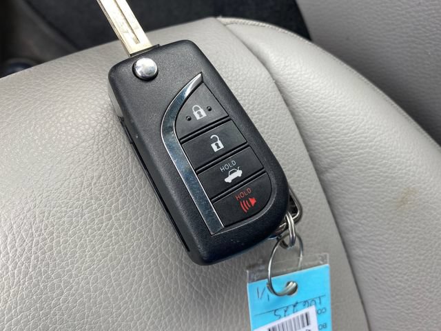 Used 2023 Toyota Camry SE AWD/4WD image 23