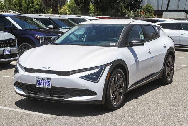 New 2026 Kia EV6 Light RWD image 36
