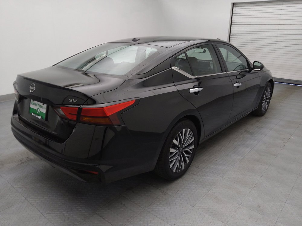 Used 2023 Nissan Altima 2.5 SV image 9