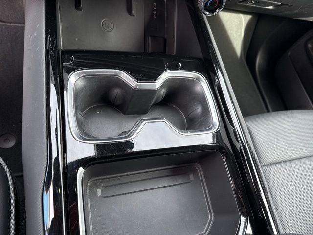 Used 2025 Chevrolet Silverado EV LT image 28