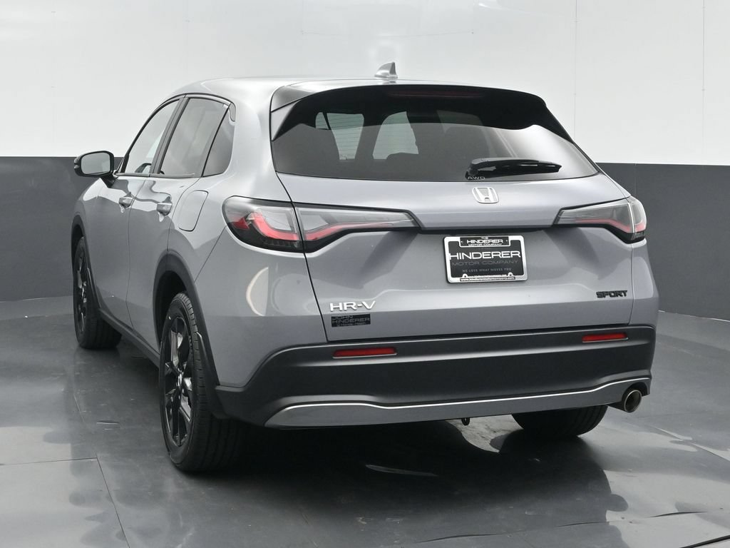 Used 2025 Honda HR-V Sport image 6