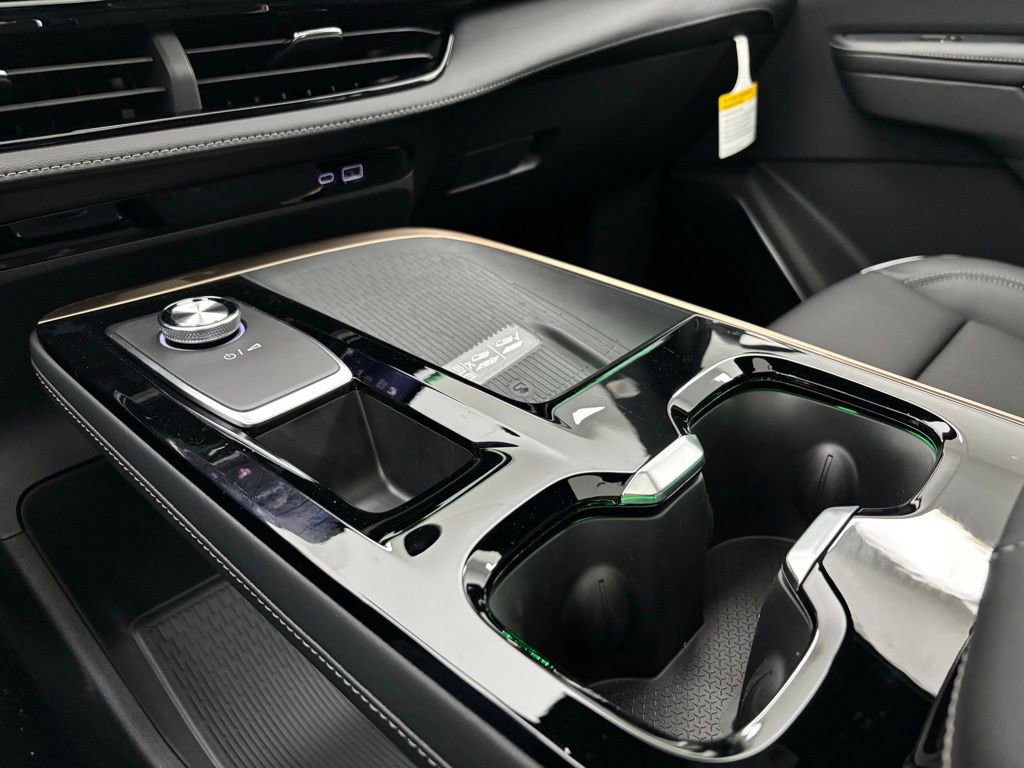 New 2026 Buick Enclave Avenir image 32