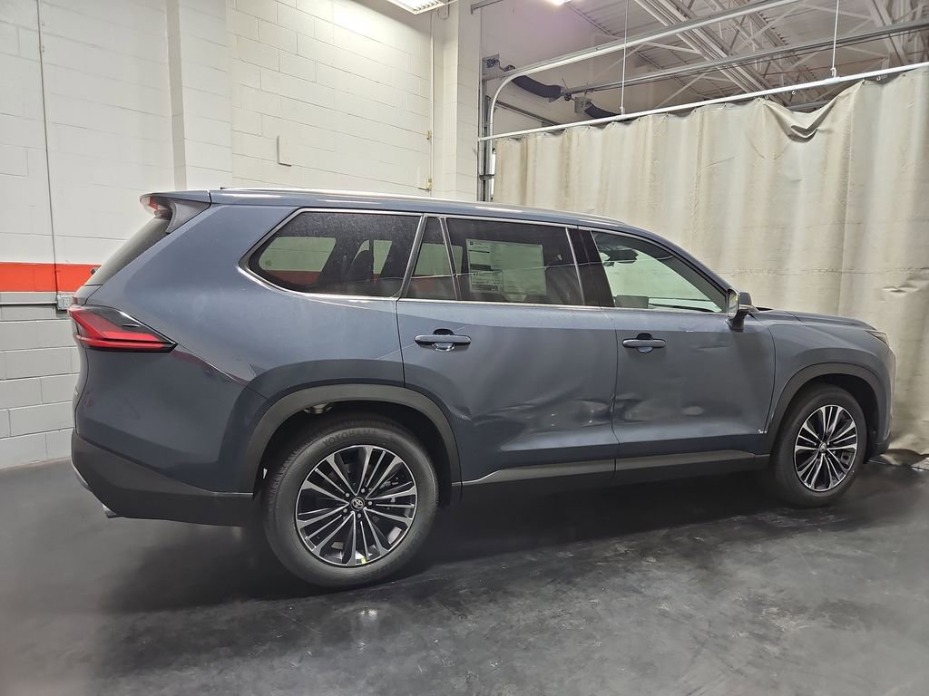 New 2026 Toyota Grand Highlander AWD Hybrid image 8