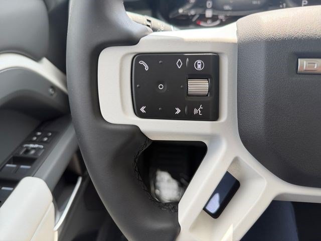 New 2026 Land Rover Defender 110 X-Dynamic SE AWD/4WD image 22