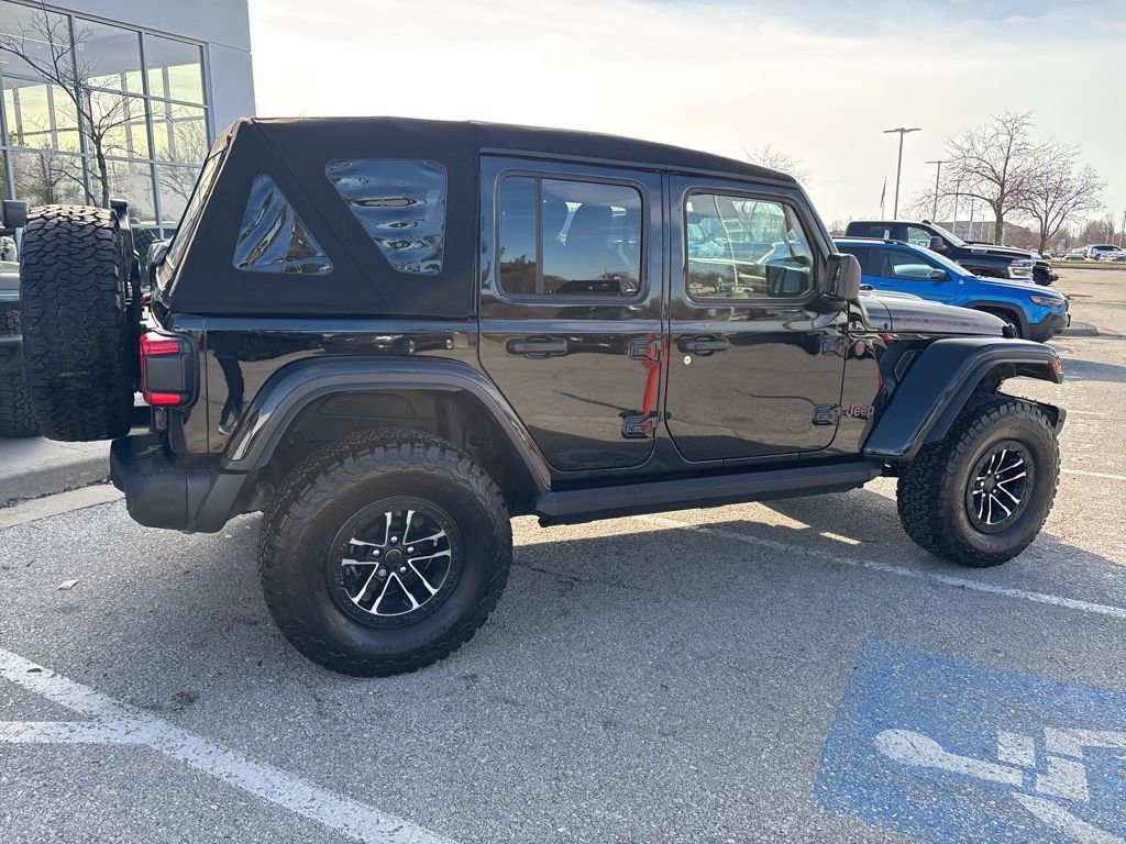 Used 2024 Jeep Wrangler Unlimited Rubicon image 33