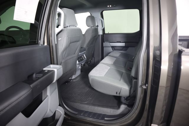 Used 2025 Ford F250 XLT w/ FX4 Off-Road Package image 60