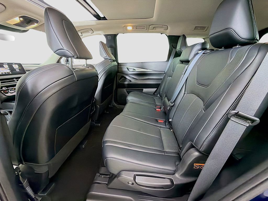 Used 2023 INFINITI QX60 Luxe w/ Cargo Package image 26