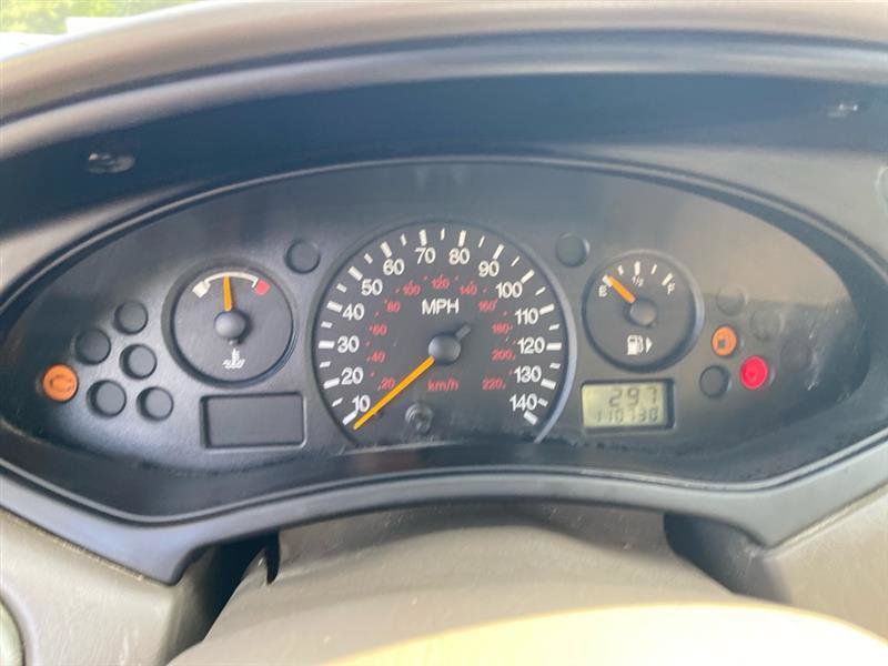 Used 2001 Ford Focus SE image 14