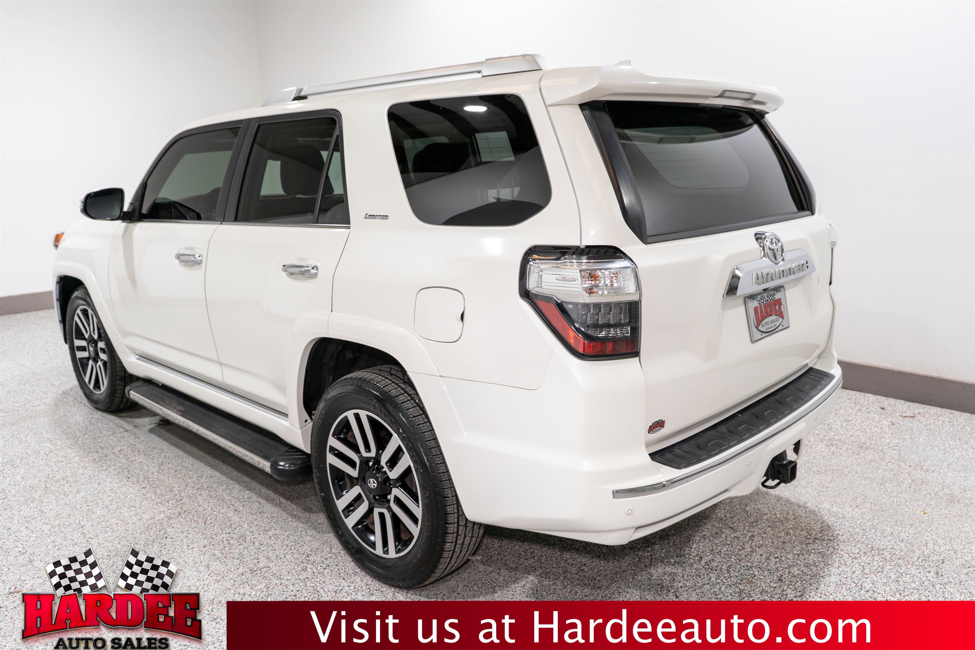 Used 2018 Toyota 4Runner Limited image 3