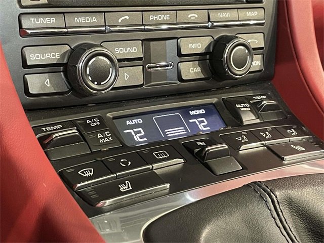 Used 2013 Porsche 911 Carrera 4S image 26