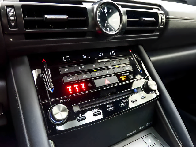 Used 2023 Lexus IS 350 F Sport w/ Memory Package AWD/4WD image 20