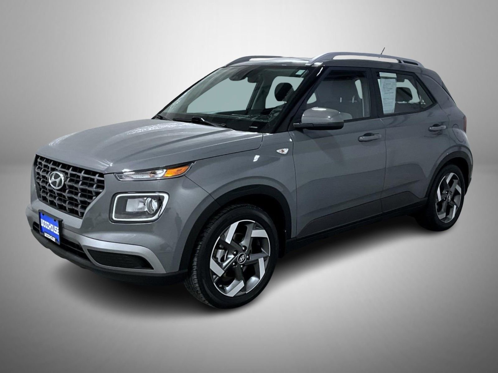 Used 2023 Hyundai Venue SEL image 1