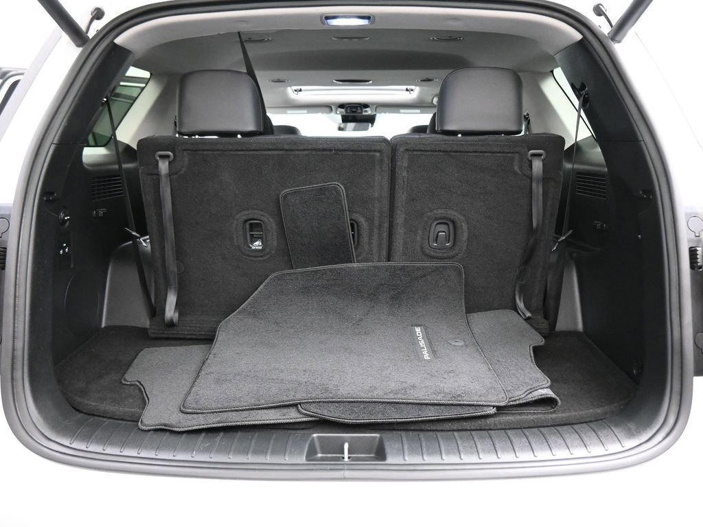 Used 2025 Hyundai Palisade SEL FWD image 22
