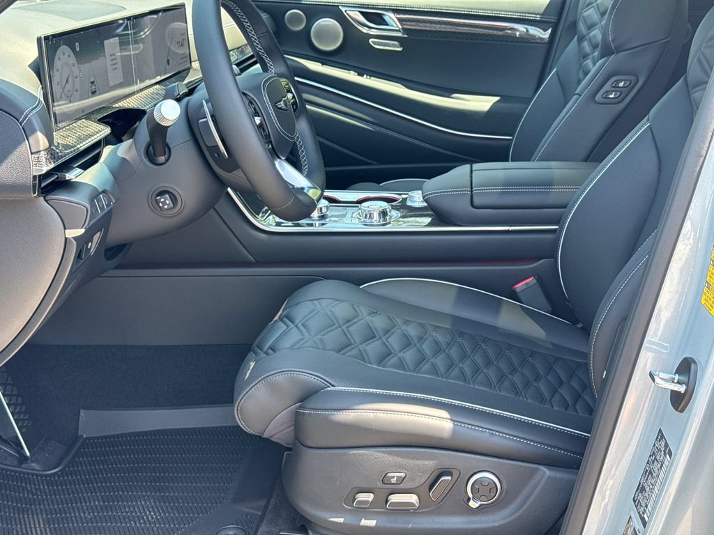 New 2027 Genesis GV80 3.5T e-SC AWD/4WD image 11