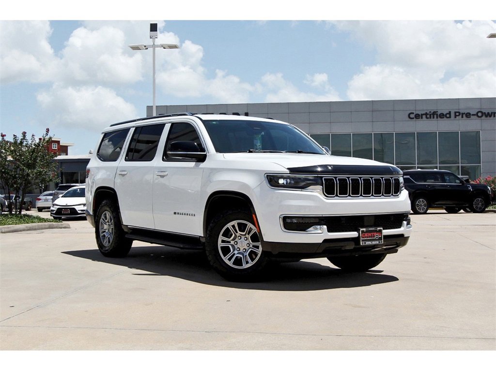 Used 2023 Jeep Wagoneer 4WD