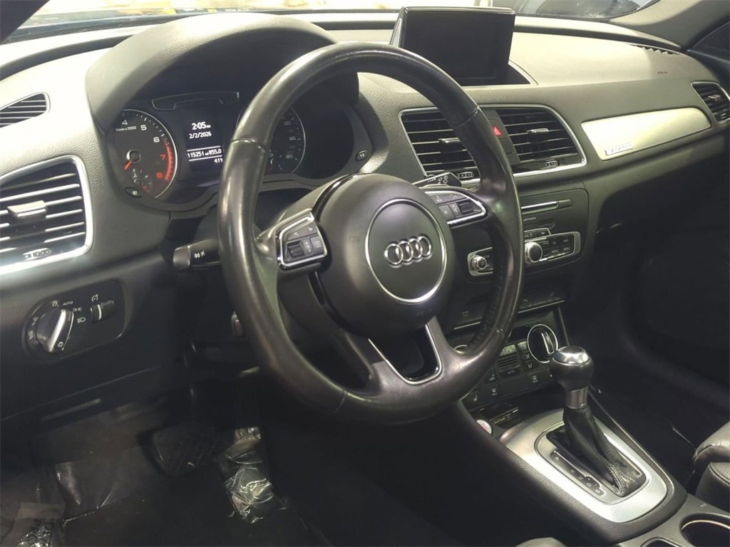 Used 2018 Audi Q3 2.0T Premium w/ Convenience Package image 11