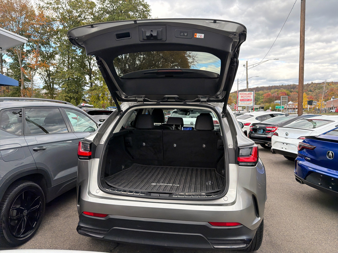 Used 2024 Lexus NX 350 AWD image 9