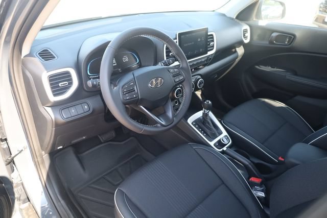 New 2026 Hyundai Venue SEL FWD image 10