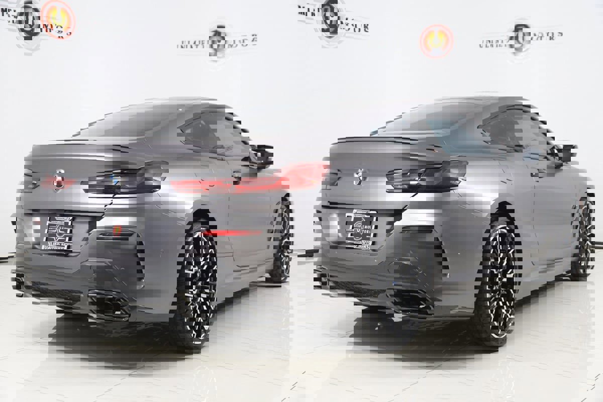 Used 2025 BMW M850i xDrive Coupe w/ M Sport Professional Package image 3