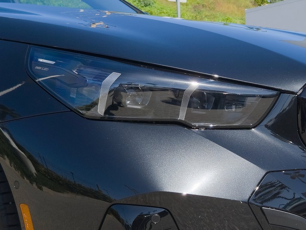 New 2026 BMW 540i xDrive image 6