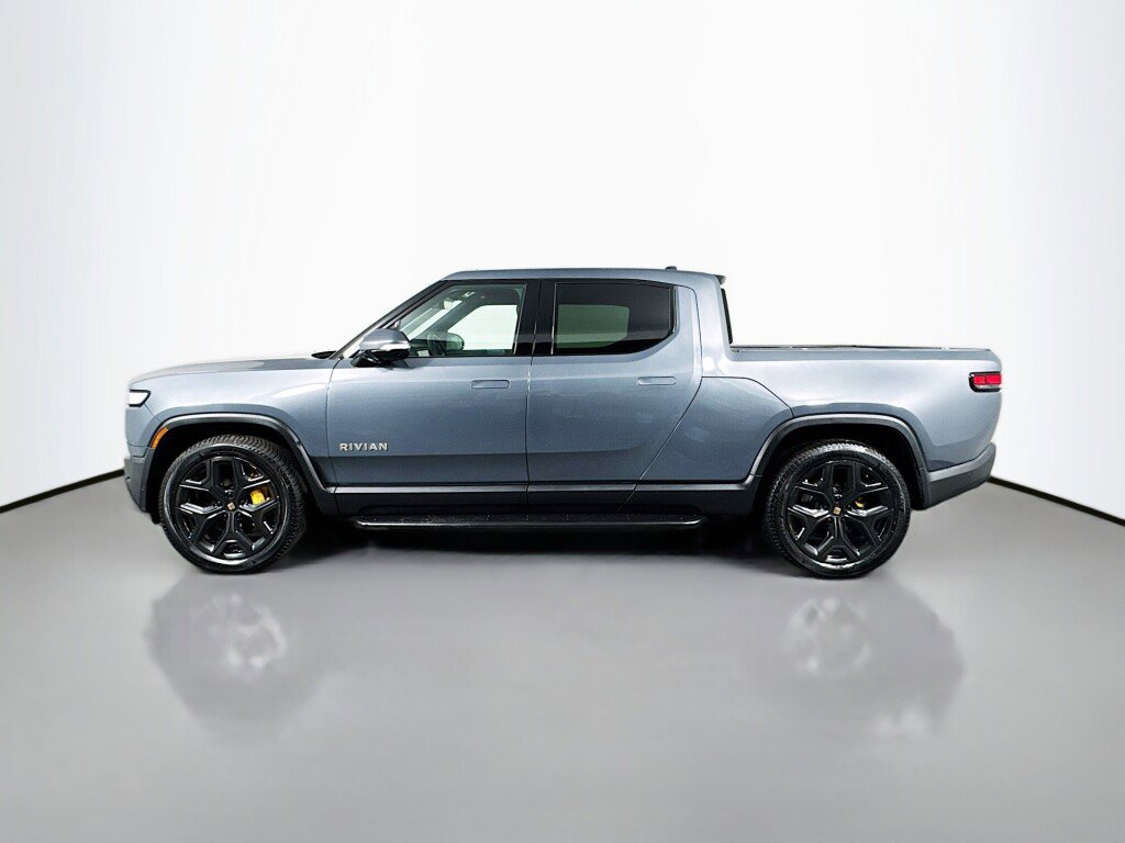Used 2022 Rivian R1T Launch Edition image 2