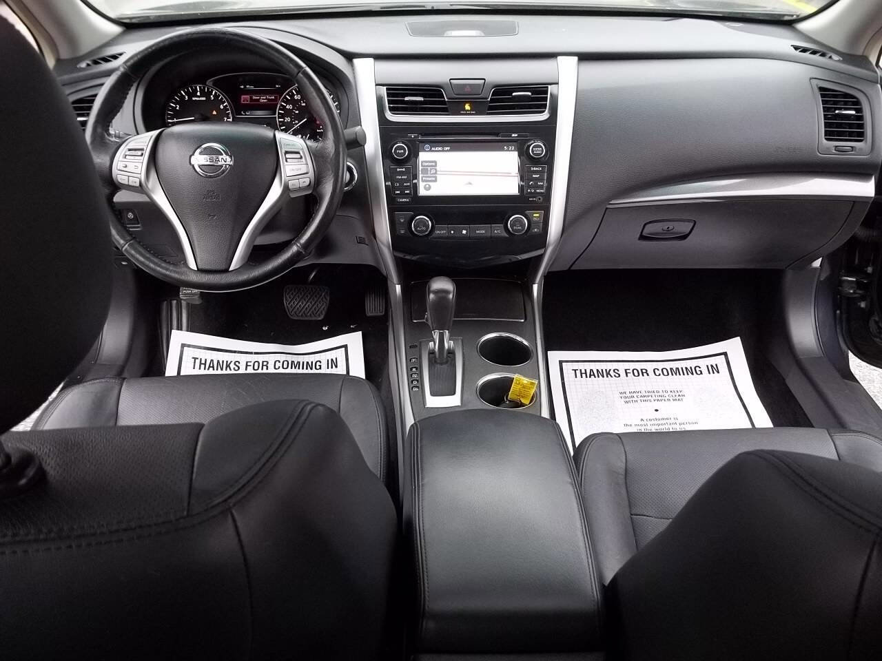 Used 2013 Nissan Altima 2.5 SL w/ Technology Pkg image 17