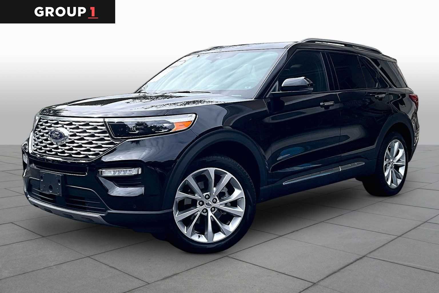 Used 2023 Ford Explorer Platinum w/ Technology Package AWD/4WD image 1