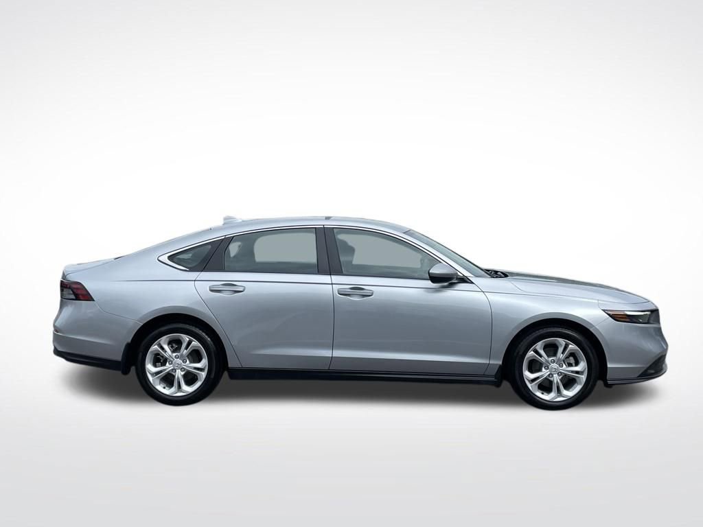 Certified 2025 Honda Accord LX image 7