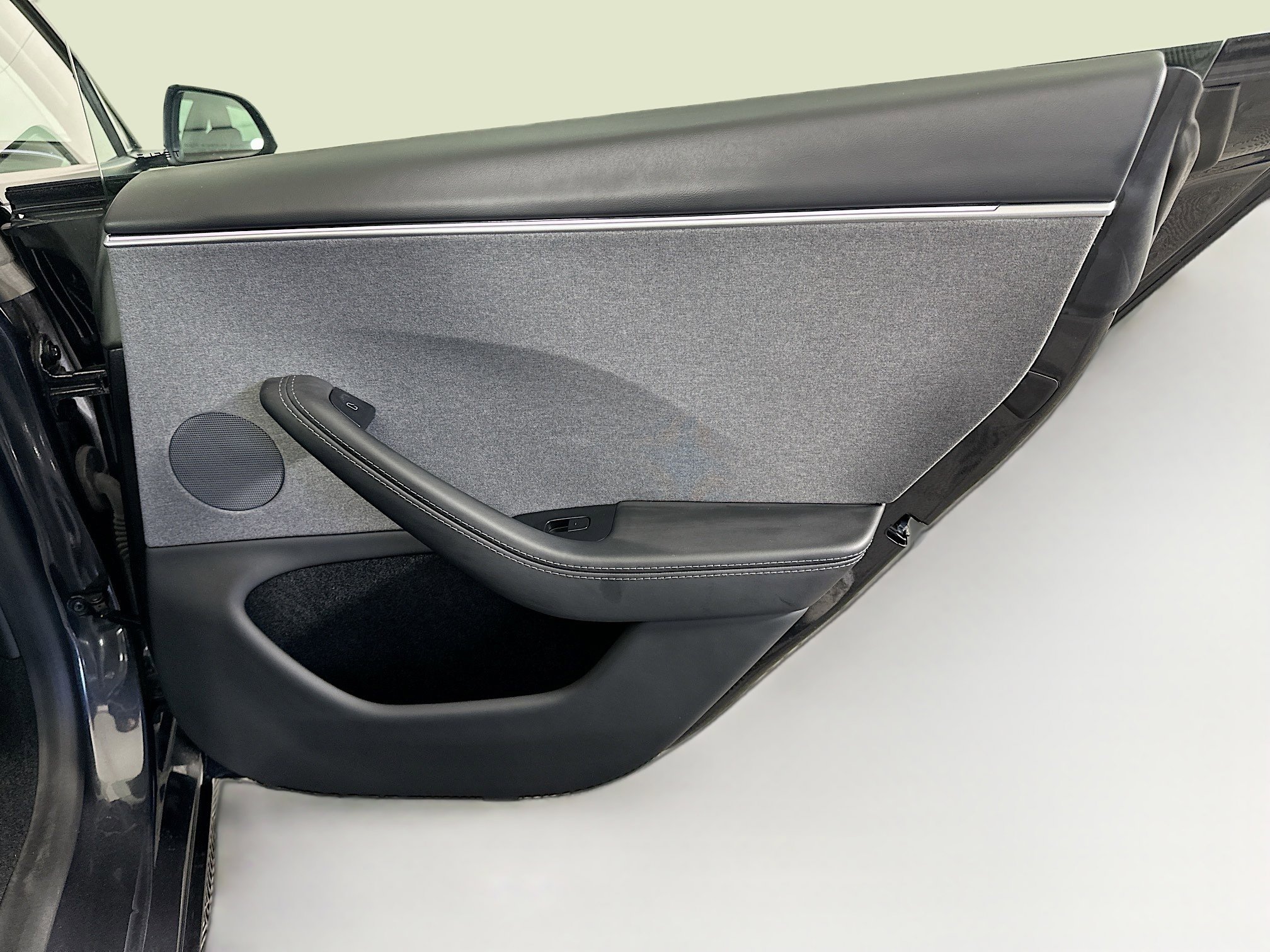 Used 2024 Tesla Model 3 image 30