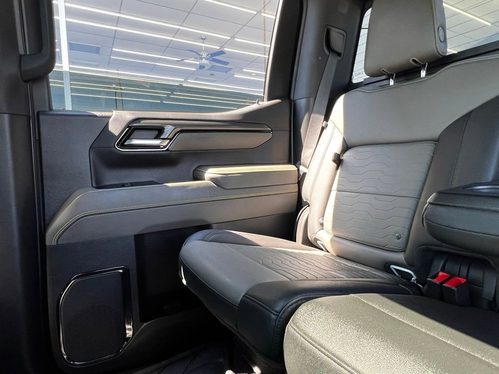 Used 2023 Chevrolet Silverado 1500 ZR2 w/ Technology Package image 21