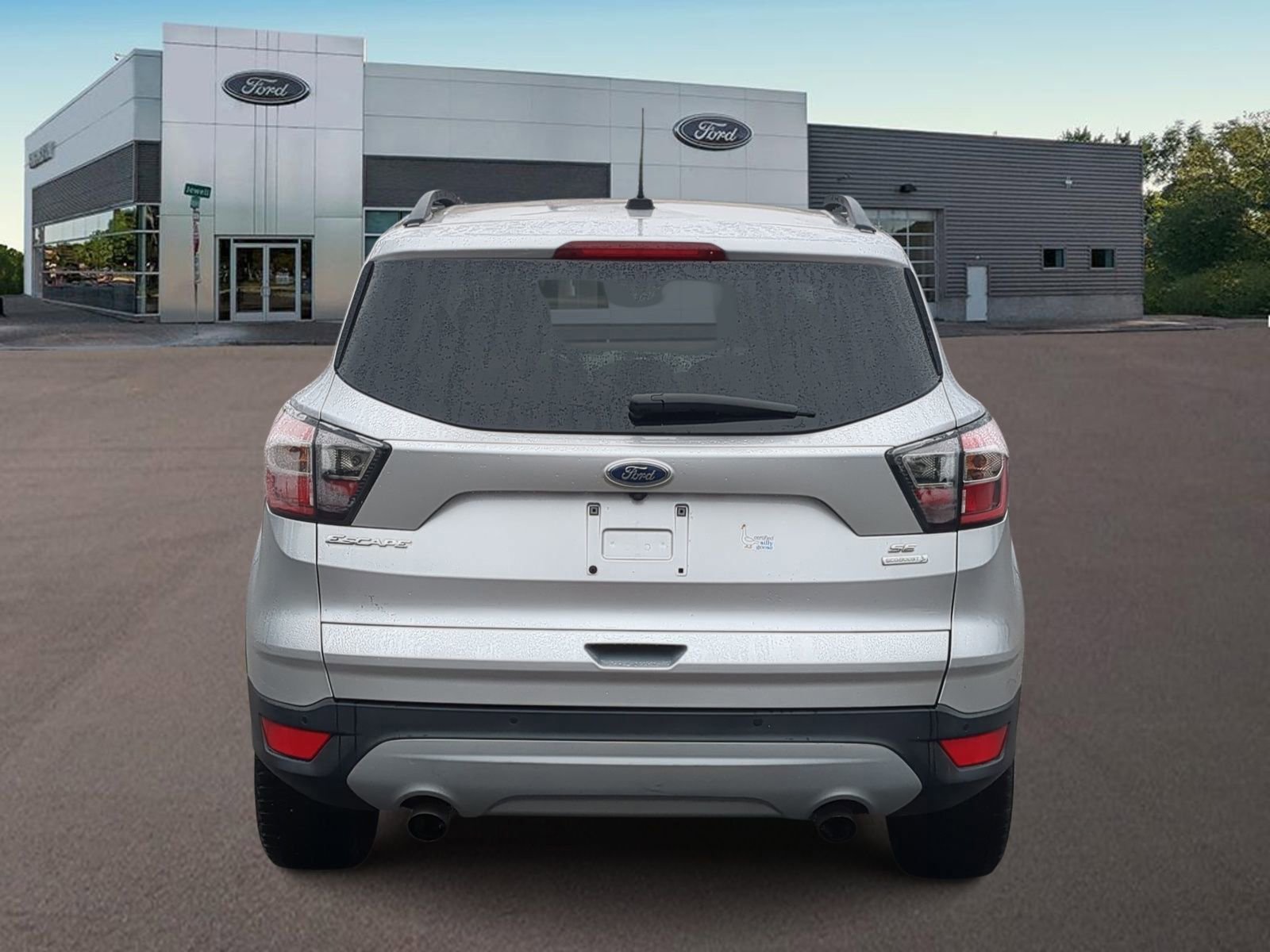 Used 2017 Ford Escape SE w/ Equipment Group 201A image 10
