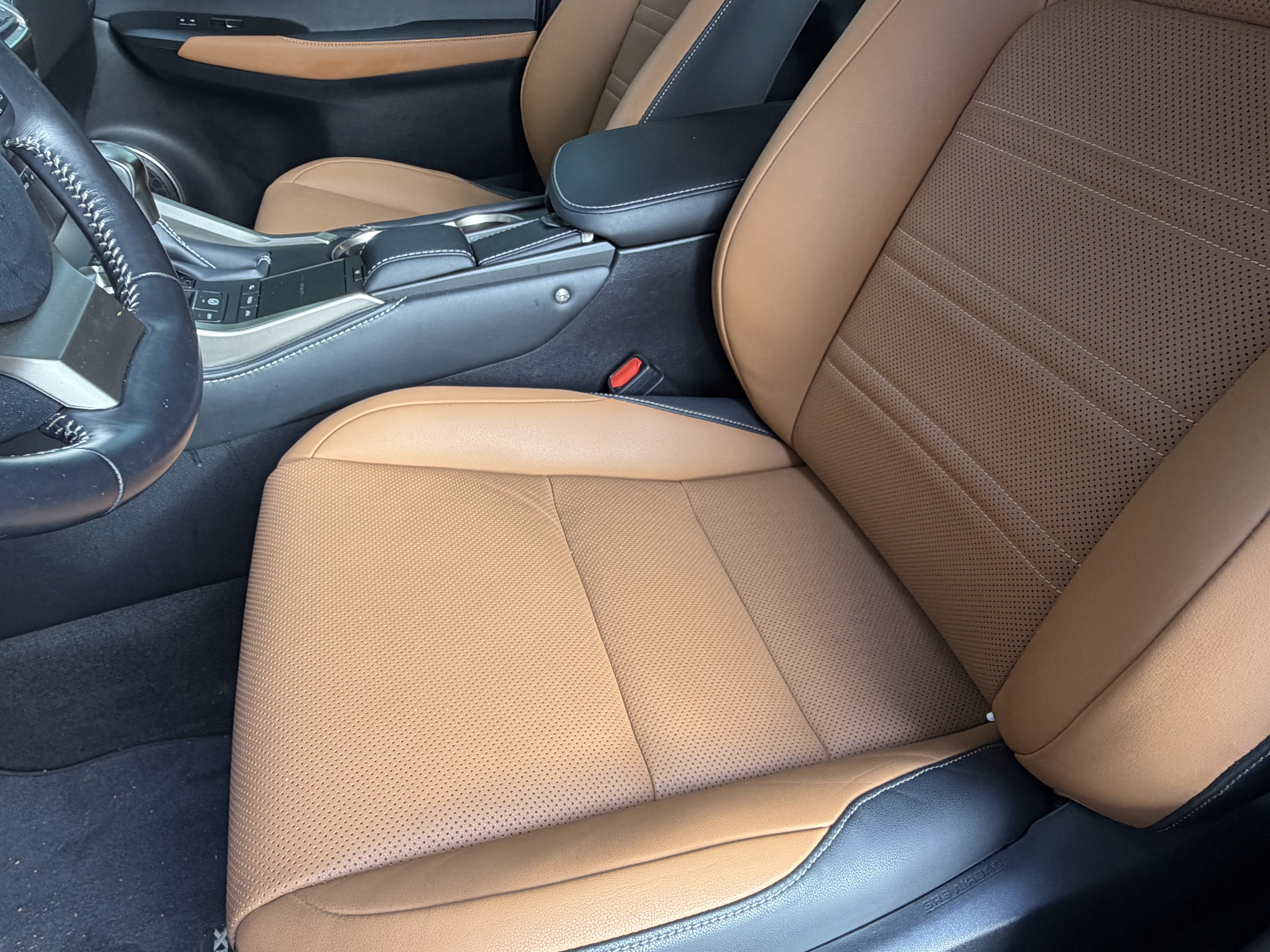Certified 2020 Lexus NX 300 FWD w/ Premium Package image 18