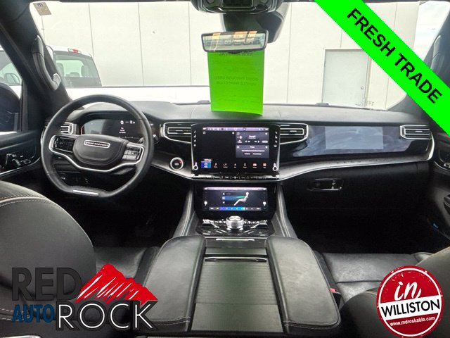 Used 2024 Jeep Grand Wagoneer Series II Obsidian w/ Quick Order Packagew 28T AWD/4WD image 11