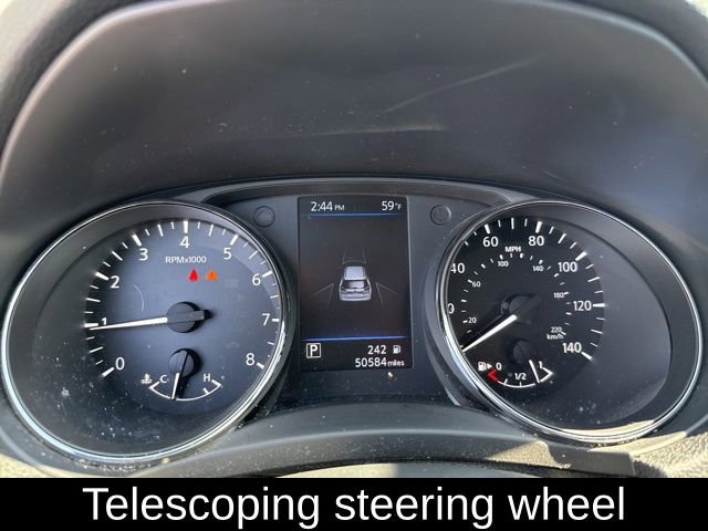 Used 2019 Nissan Rogue SV w/ Premium Package image 34