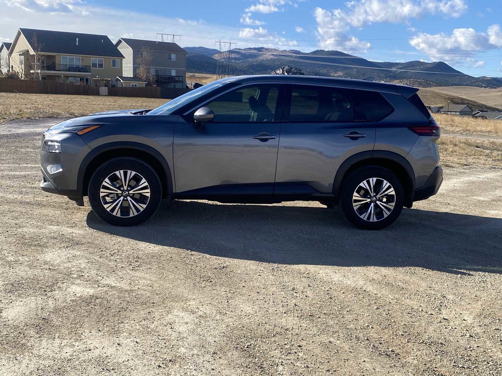 Used 2021 Nissan Rogue SV image 10
