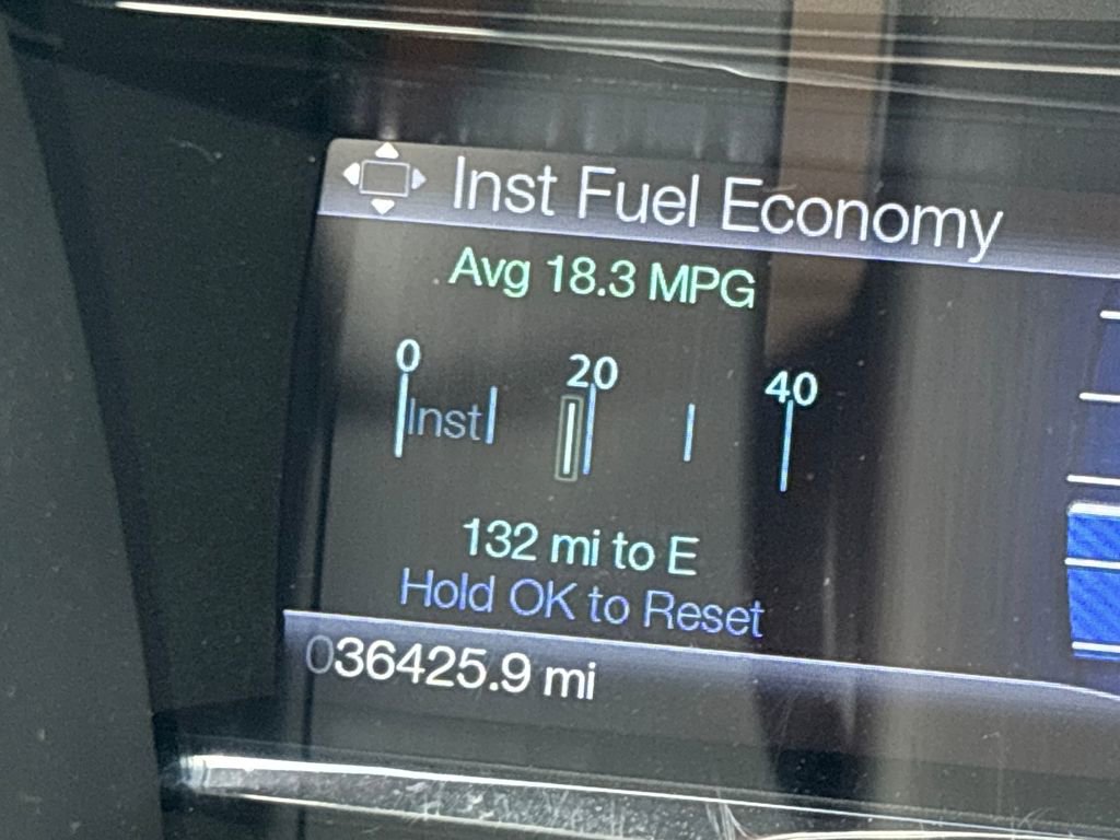 Used 2014 Lincoln MKS w/ Equipment Group 101A image 21