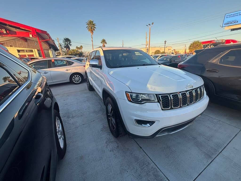 Used 2020 Jeep Grand Cherokee Limited w/ Luxury Group II RWD image 6