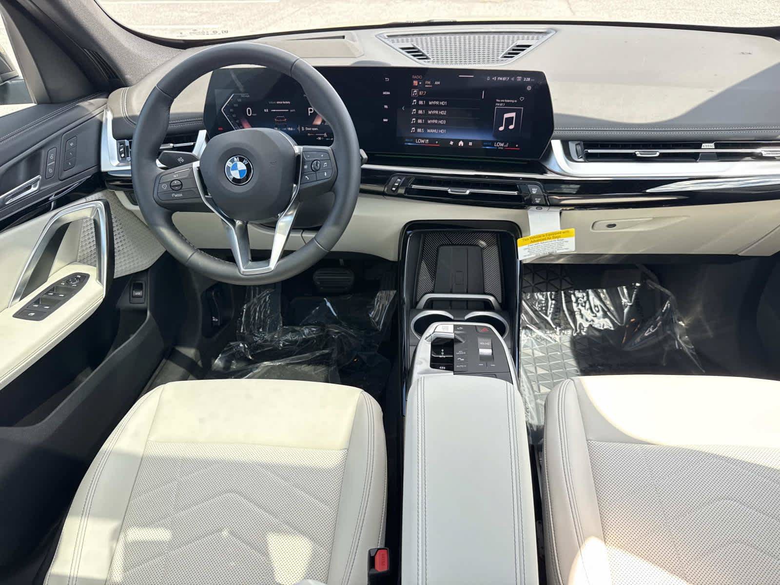 New 2026 BMW X1 xDrive28i w/ Technology Package AWD/4WD image 17