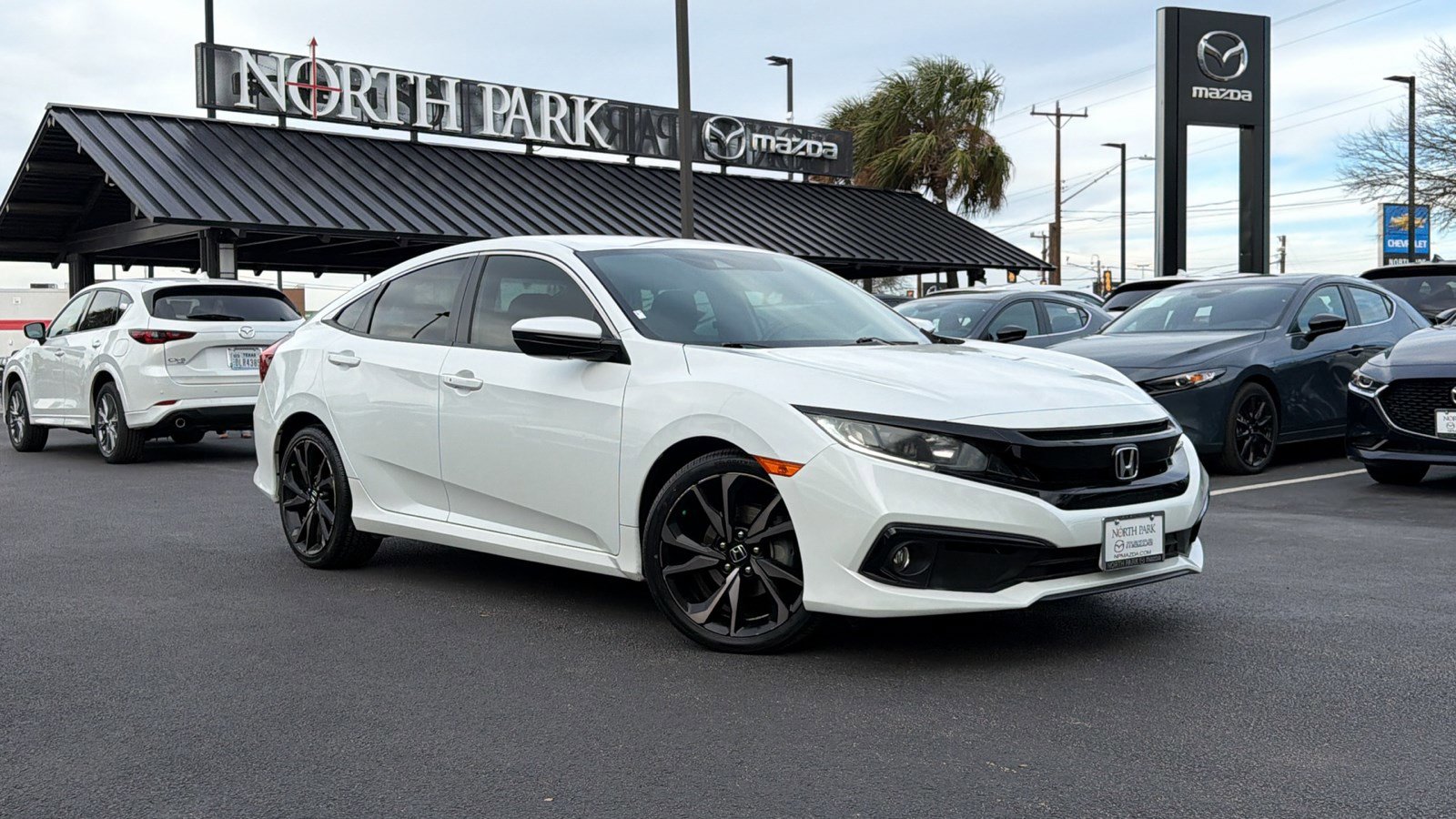 Used 2019 Honda Civic Sport image 2