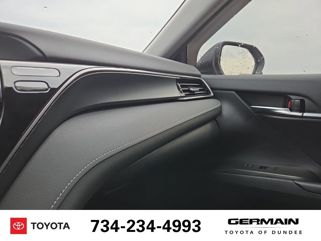 Used 2021 Toyota Camry SE image 29
