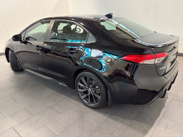 Used 2024 Toyota Corolla SE FWD image 3