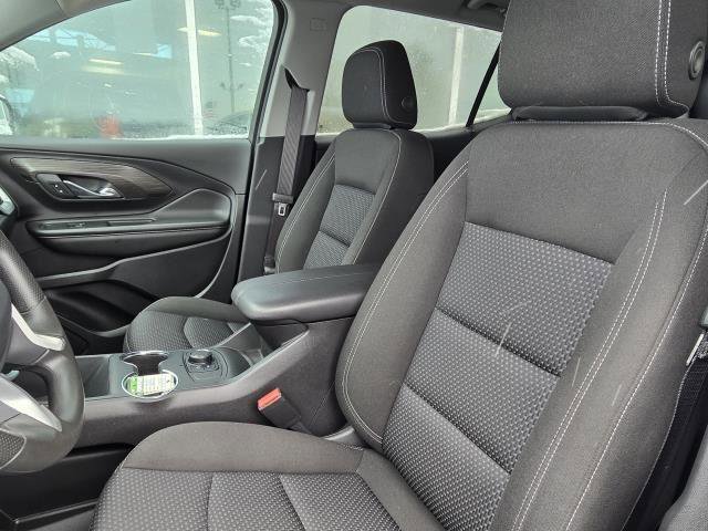 Used 2023 GMC Terrain SLE image 12