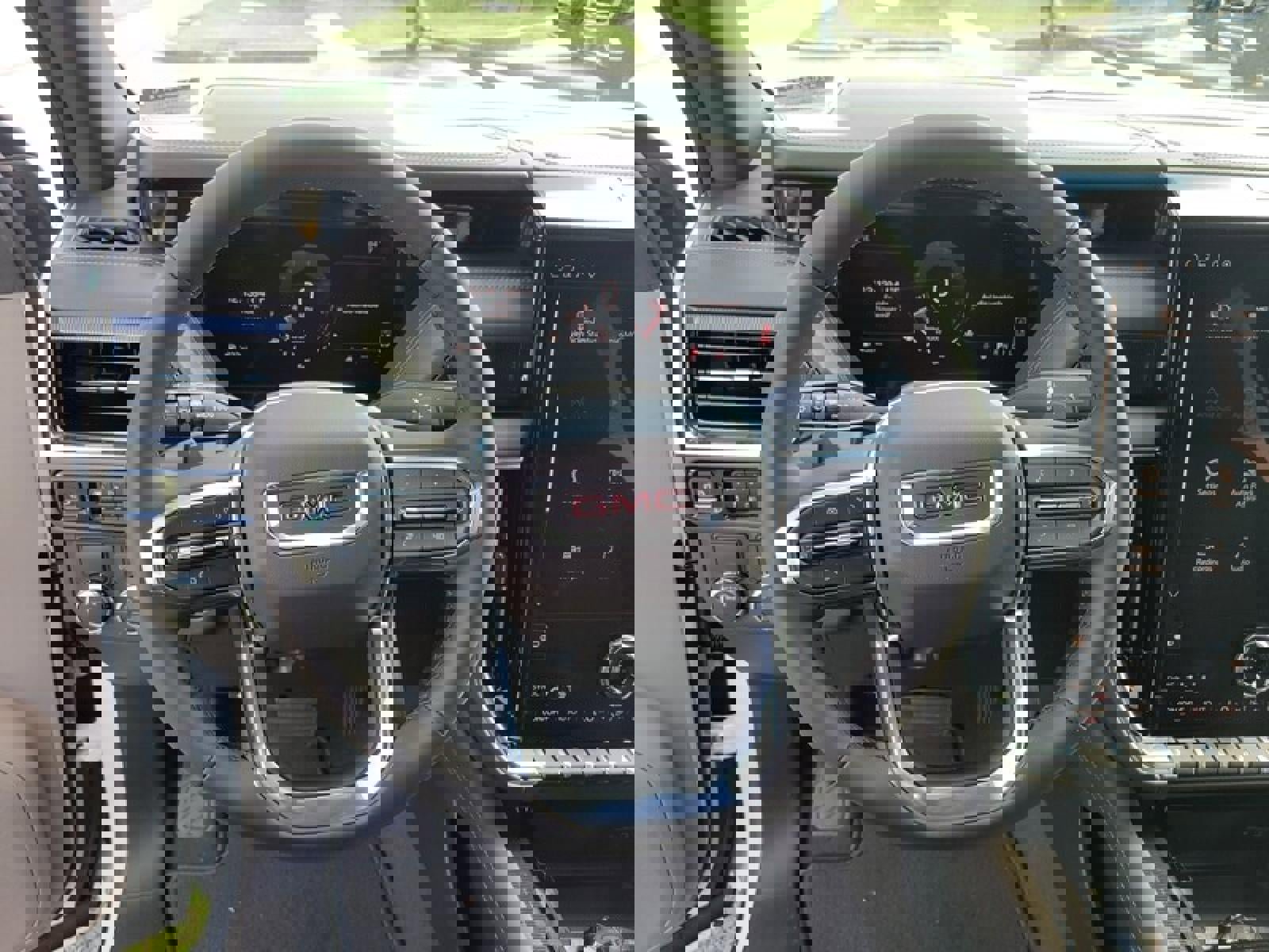 New 2026 GMC Yukon XL Elevation image 17