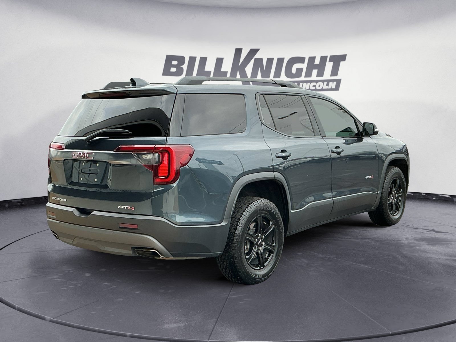 Used 2020 GMC Acadia AT4 AWD/4WD image 5
