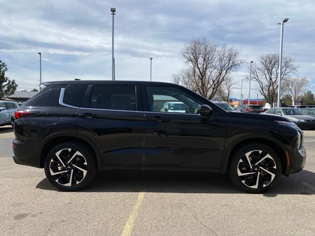 Used 2024 Mitsubishi Outlander SE image 6