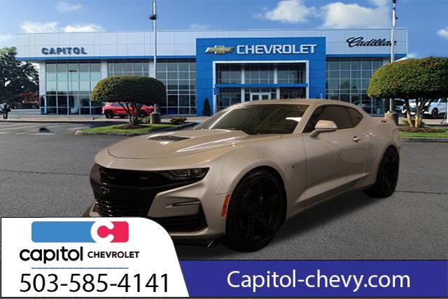 Used 2019 Chevrolet Camaro SS RWD image 7