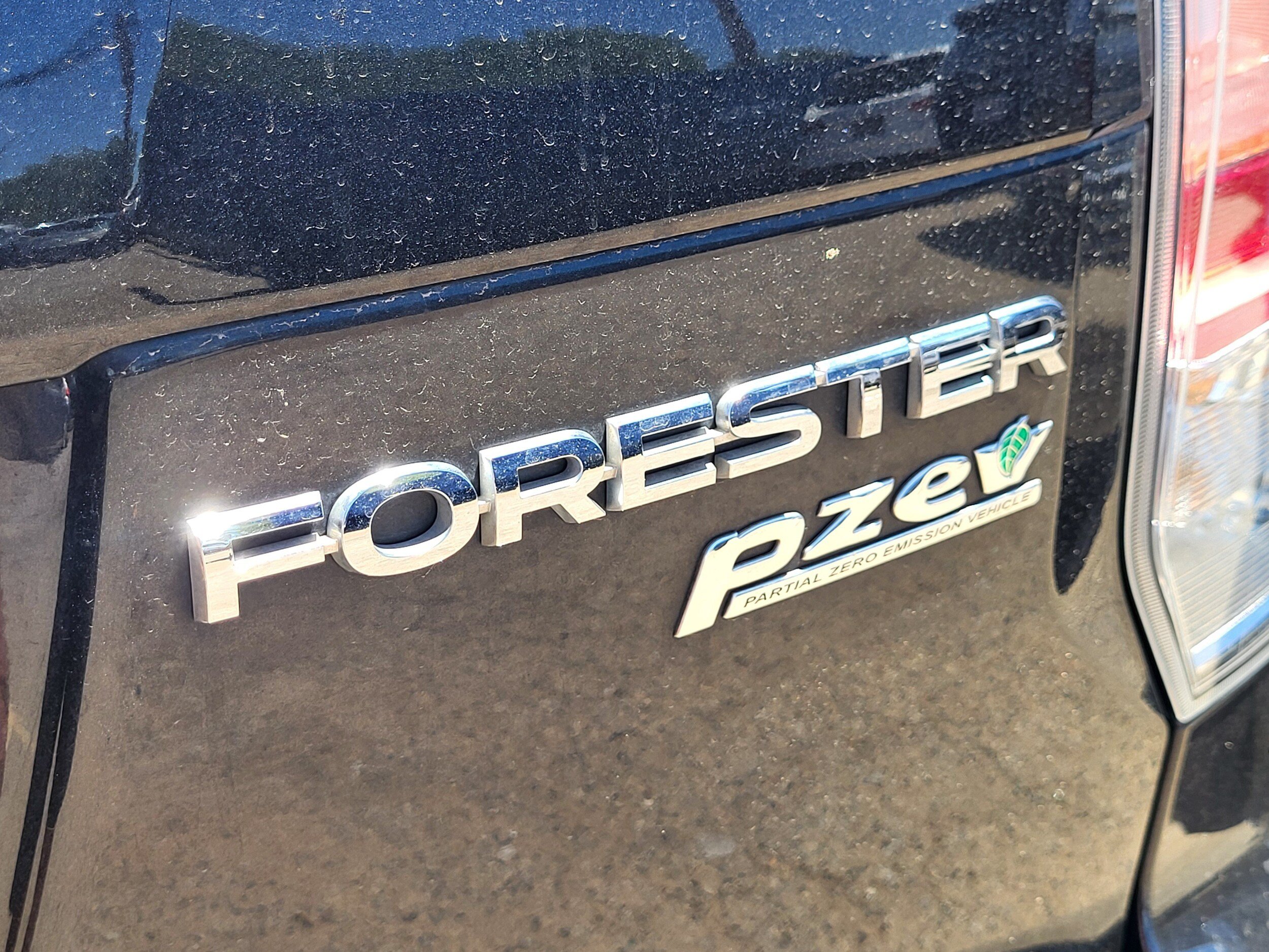 Used 2017 Subaru Forester 2.5i w/ Popular Package #2A AWD/4WD image 19