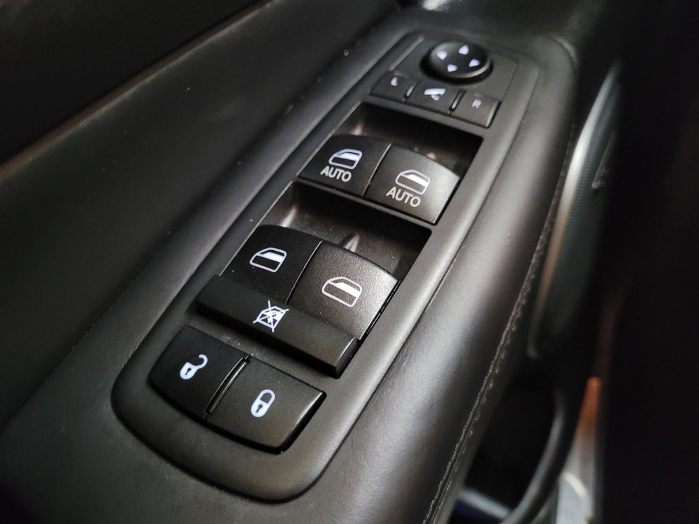 Used 2019 Jeep Grand Cherokee High Altitude AWD/4WD image 27