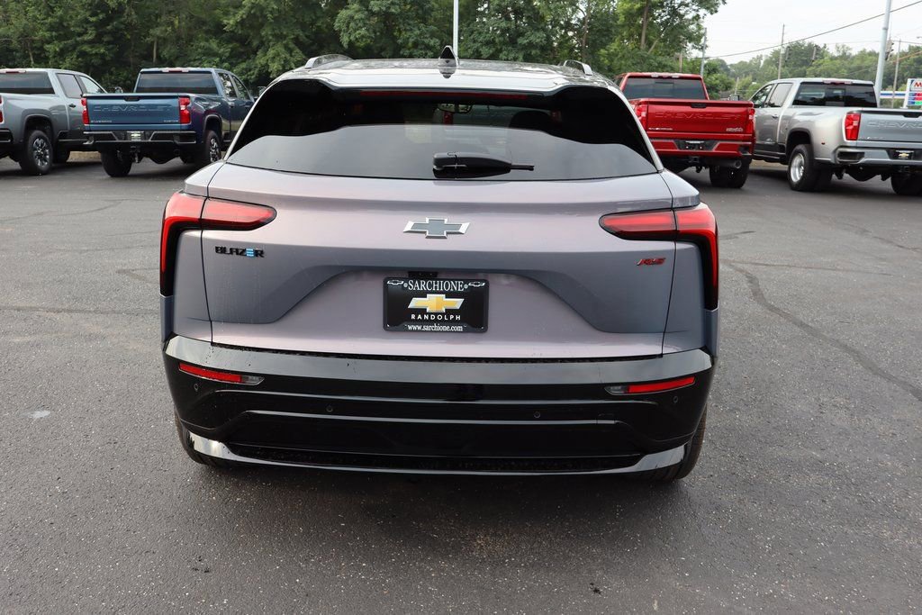 New 2025 Chevrolet Blazer EV RS image 32